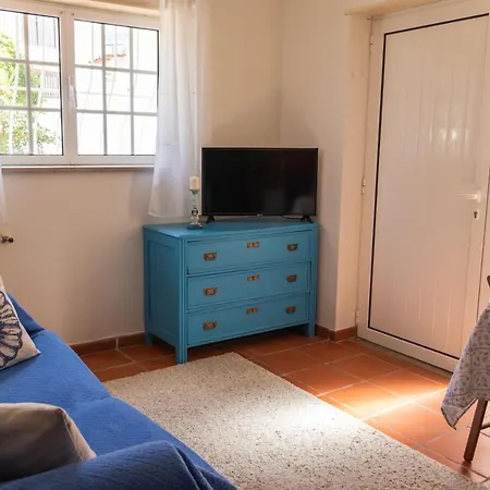 Homestay Casa Dos Amigos Surf House Praia da Lourinha