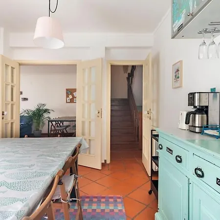 Homestay Casa Dos Amigos Surf House *