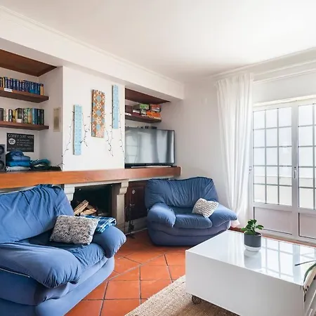 Casa Dos Amigos Surf House Praia da Lourinhã