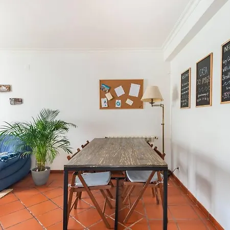 Homestay Casa Dos Amigos Surf House Praia da Lourinha