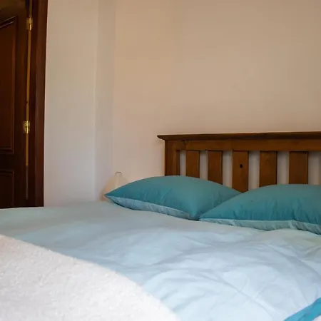 Casa Dos Amigos Surf House פראייה דה לורינייה