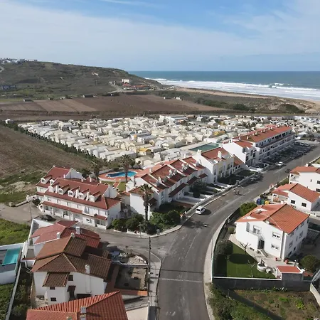 בית אירוח Casa Dos Amigos Surf House